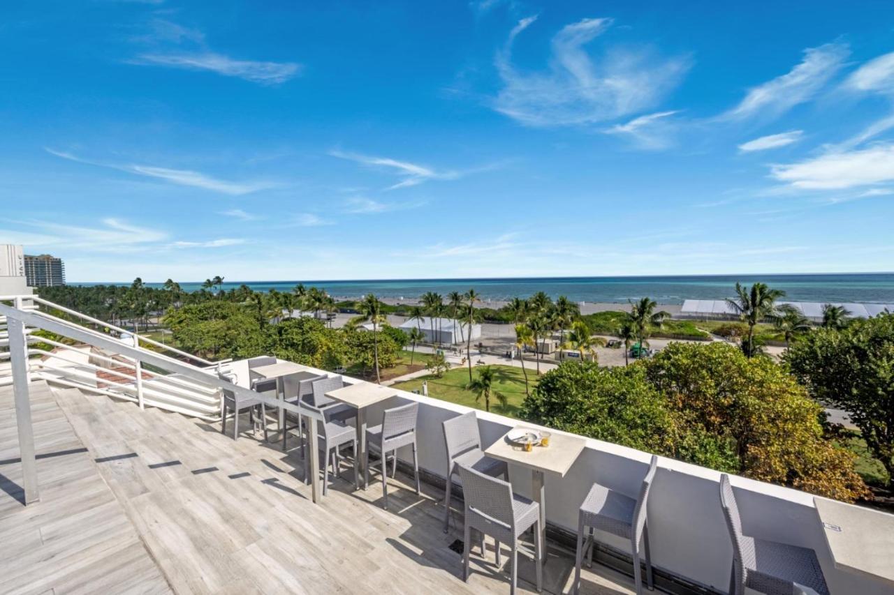Ocean Drive Apartments With Rooftop Pool, South Beach, Miami マイアミビーチ エクステリア 写真
