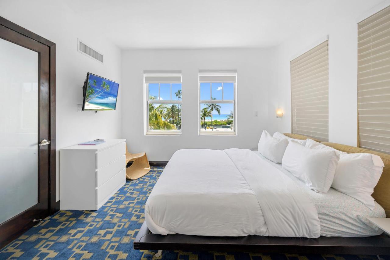 Ocean Drive Apartments With Rooftop Pool, South Beach, Miami マイアミビーチ エクステリア 写真
