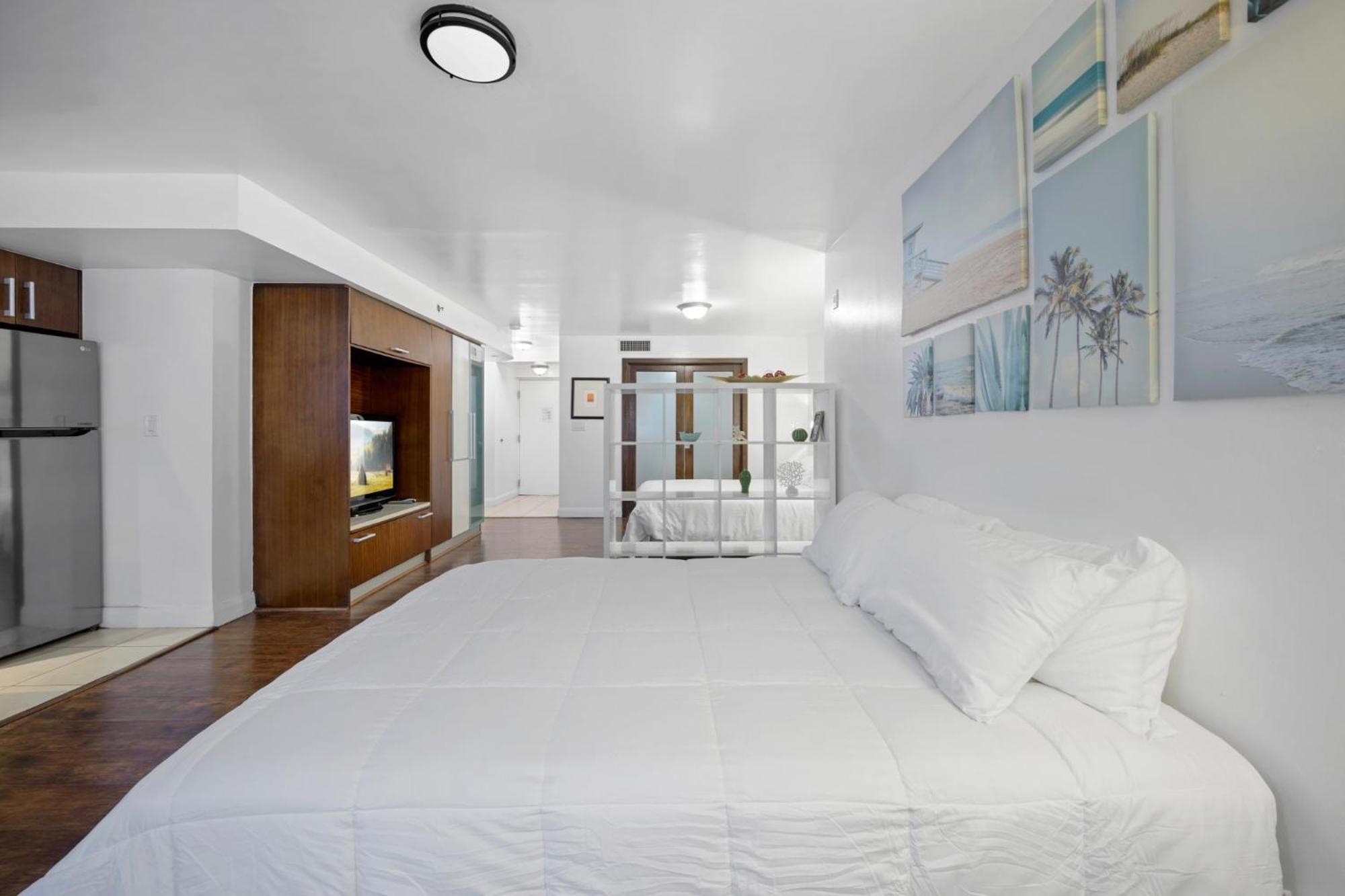 Ocean Drive Apartments With Rooftop Pool, South Beach, Miami マイアミビーチ エクステリア 写真