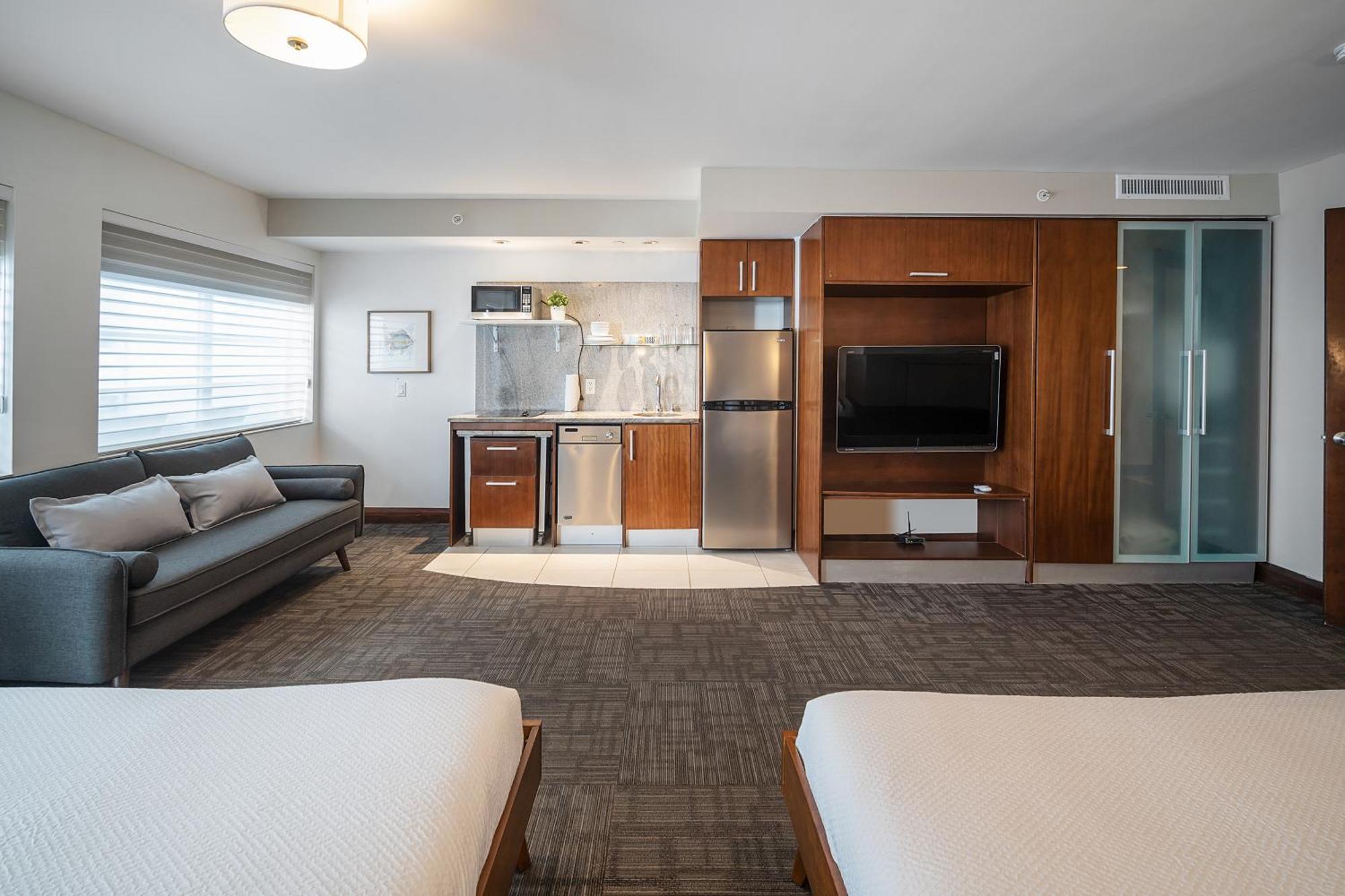 Ocean Drive Apartments With Rooftop Pool, South Beach, Miami マイアミビーチ 部屋 写真